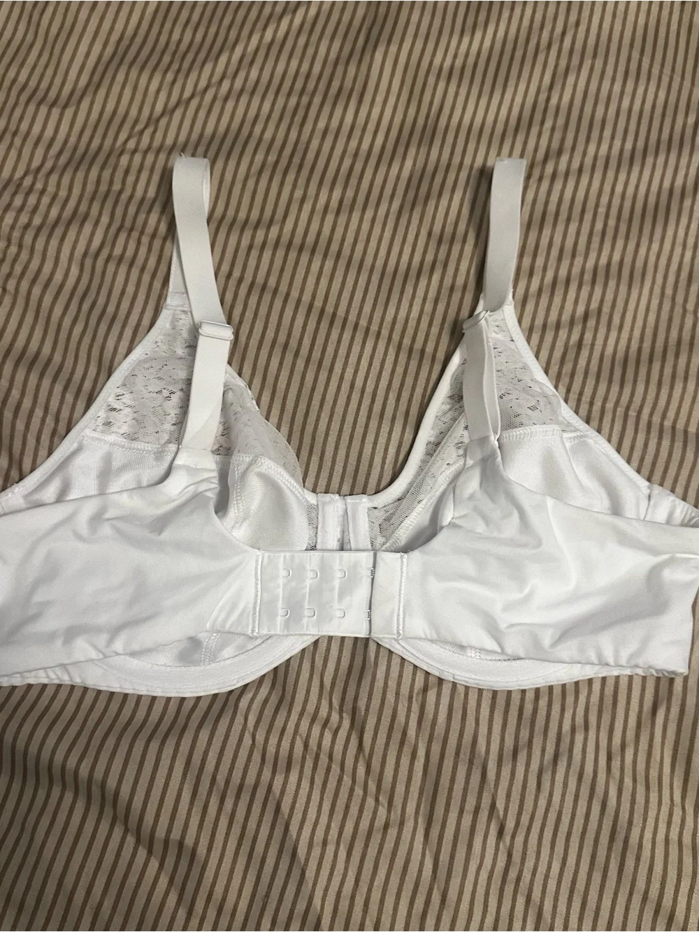 Chantelle Norah Seamless Comfort Bra 13F1 White Stretch Lace 36C NWOT Coverage